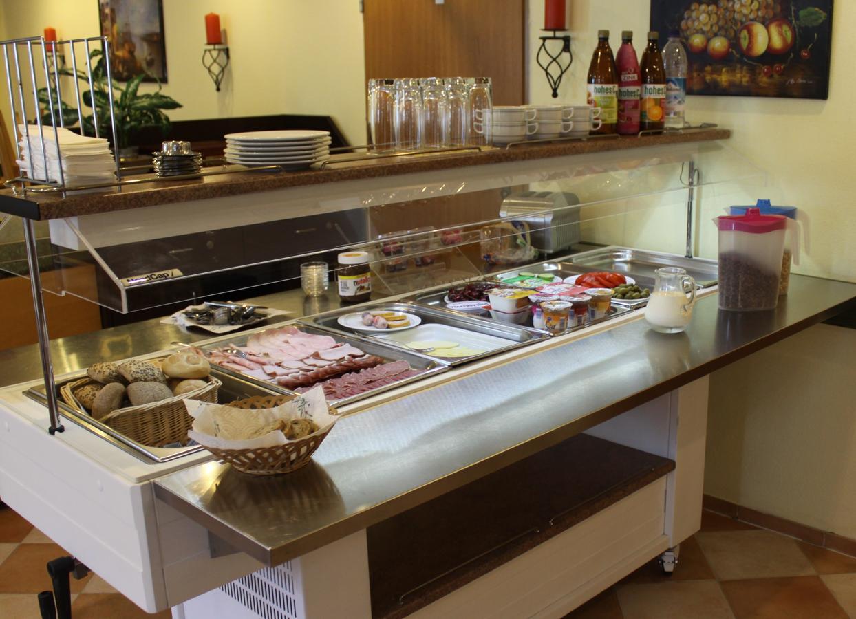 维塔赖斯卡酒店 纽舒瑙 外观 照片